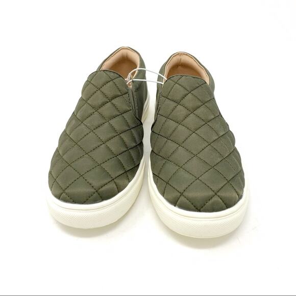 A New Day Quilted Reese Sneakers Slip On Green Women's Size 6.5 - Picture 4 of 5